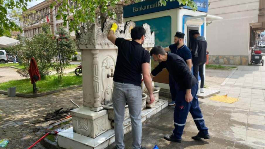 İmamlar pırıl pırıl yaptı 