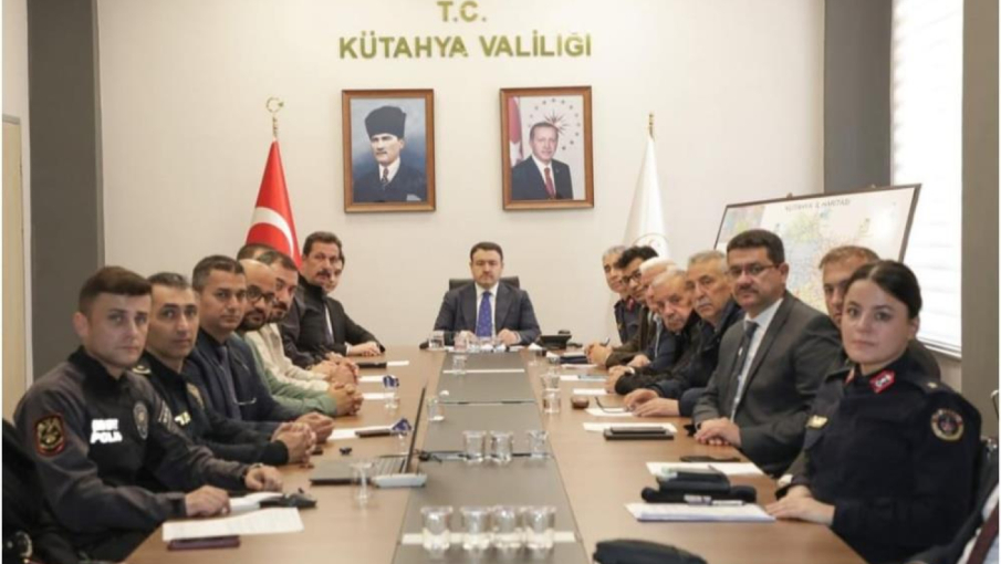 Play-Off maçı öncesi güvenlik toplantısı Kütahya'da gerçekleştirildi   