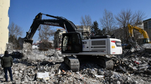 Depremin yıldönümünde Türkoğlu unutuldu mu?