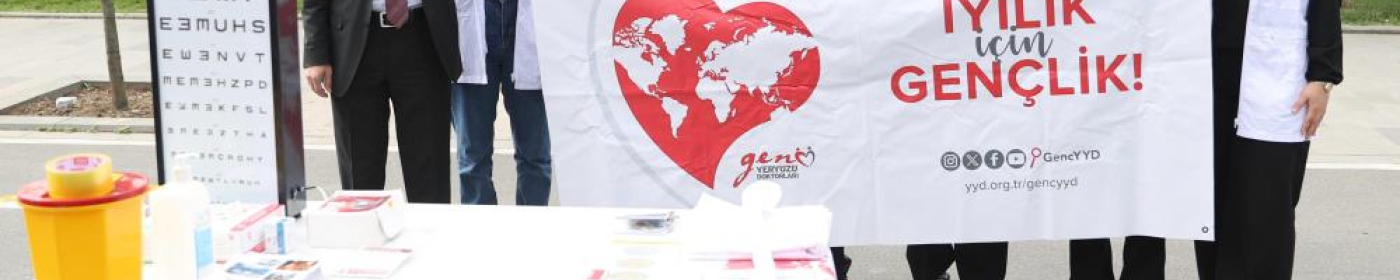 Düzce'de sağlıkçılar sokağa indi 